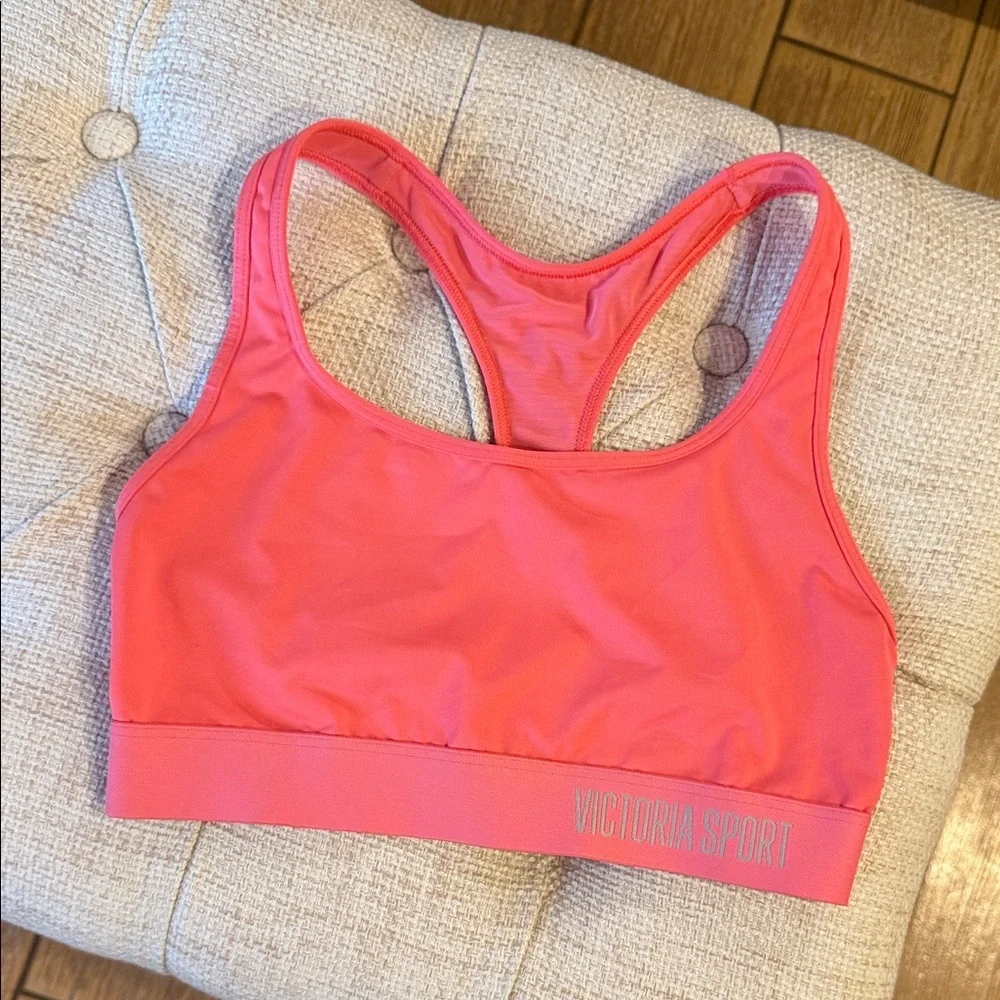Victoria’s Secret Sport Pink Sports Bra Size S
